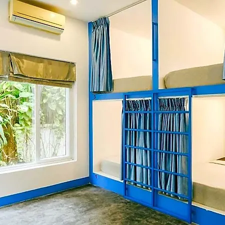 Queentown Hostel